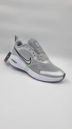 نایک زوم زنانه